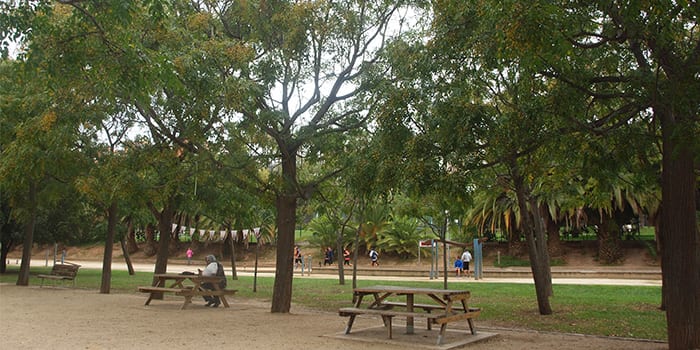 Àrea de pícnic del Parc de Can Mercader de Cornellà